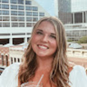 Meet your Posher, Lexi